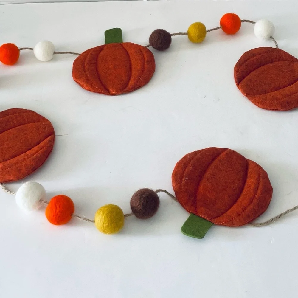 Wool Pumpkins and various color balls Garland for Fall, Thanksgiving, Halloween